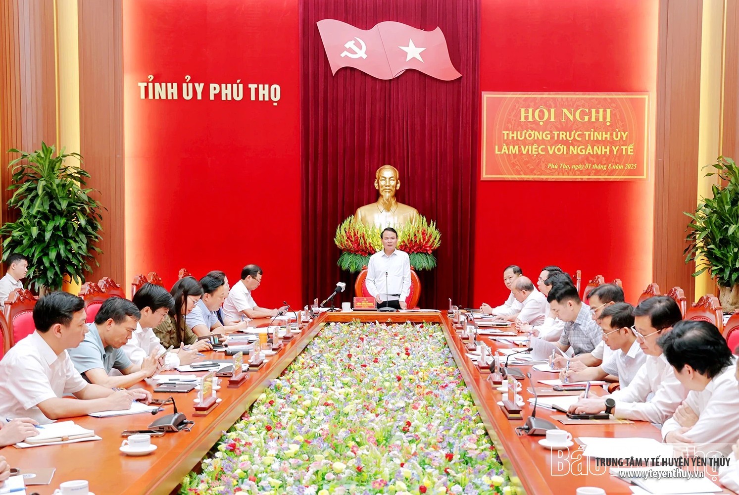 Đồng chí Bí thư Tỉnh uỷ Đặng Xuân Phong phát biểu kết luận hội nghị.
